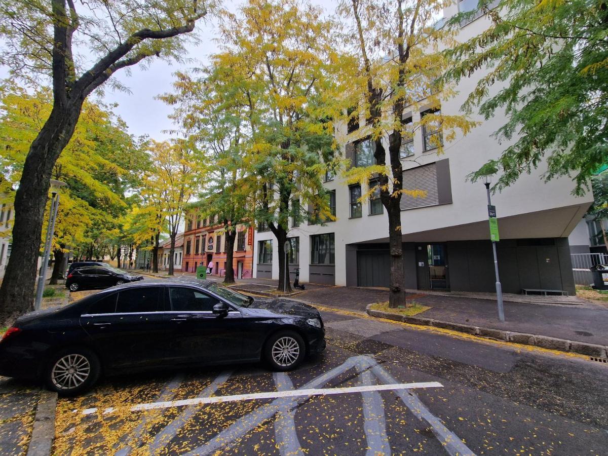 Apartament Ota-Group Luxury Selection Bratysława Zewnętrze zdjęcie